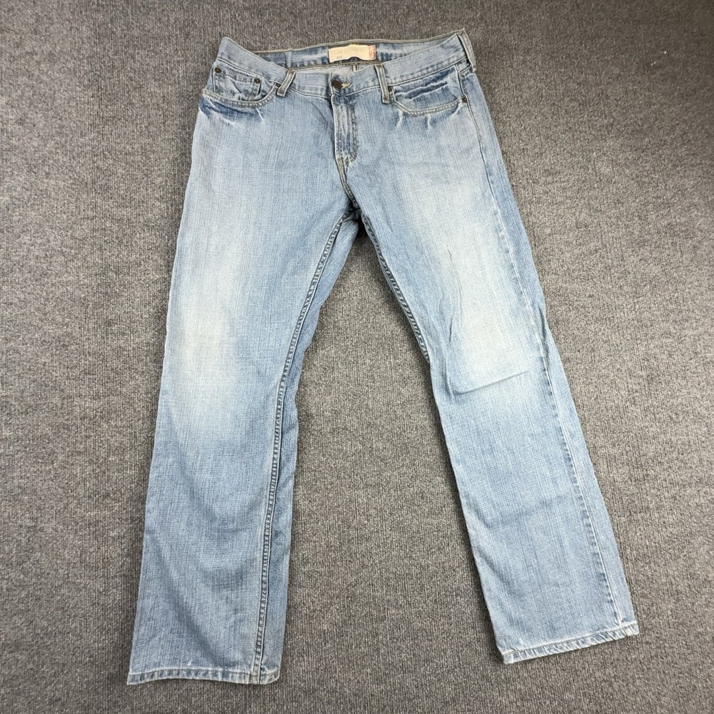 Levis 514 Jeans Mens 35x30 Light Wash Blue Slim Straight Leg Denim Pants